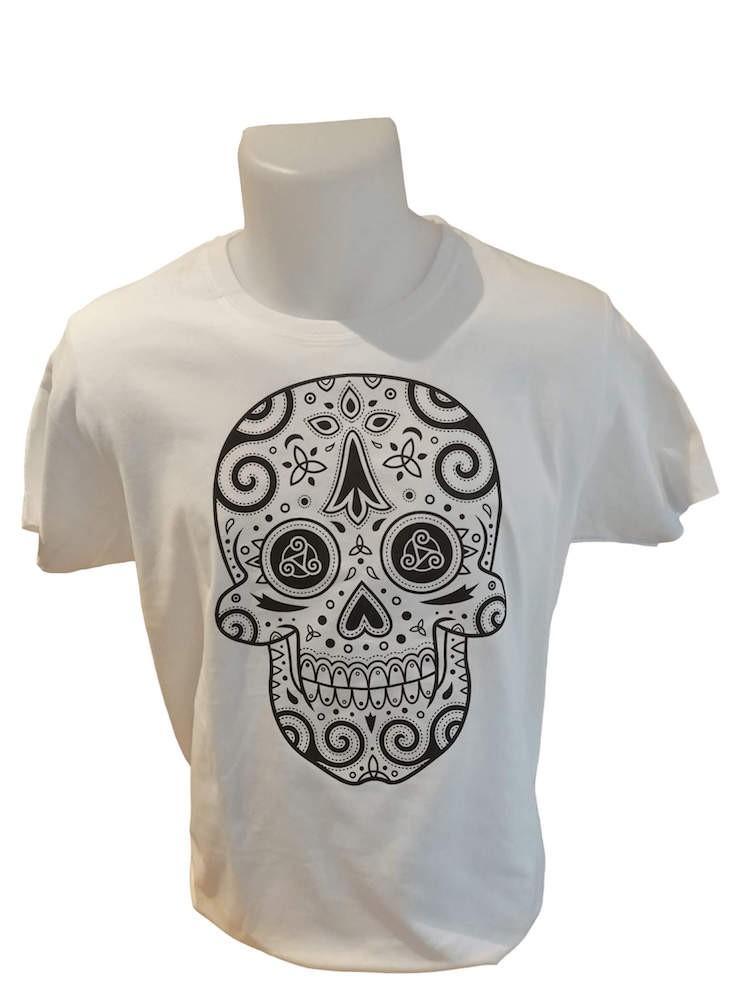 Tee-shirt Tête de Mort Bretonne en Noir & Blanc - Autocollant BZH